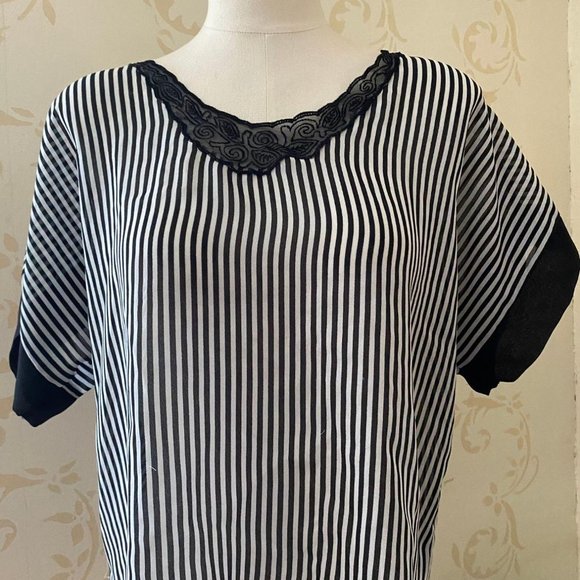 Vintage Valentino Intimo Intimates Ladies Small - Picture 2 of 7